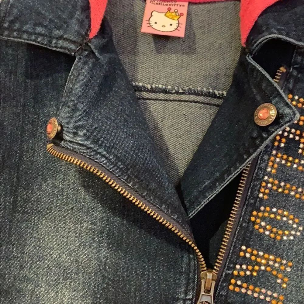 💕1 hr sale💕Hello Kitty jean jacket